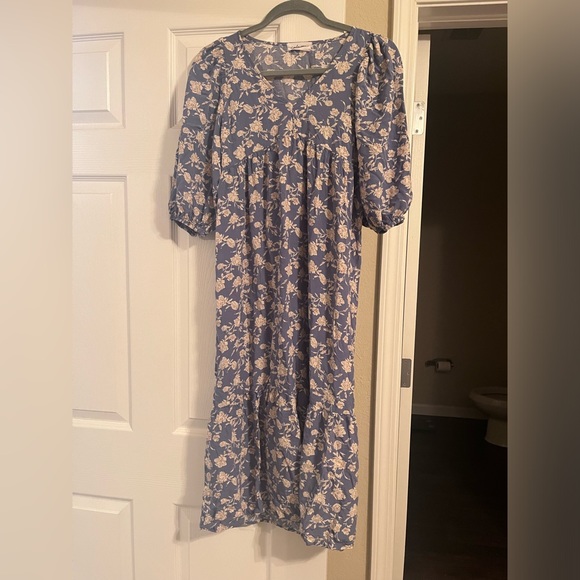 Carly Jean Los Angeles Dresses & Skirts - Carly Jean Los Angeles Harper Dress